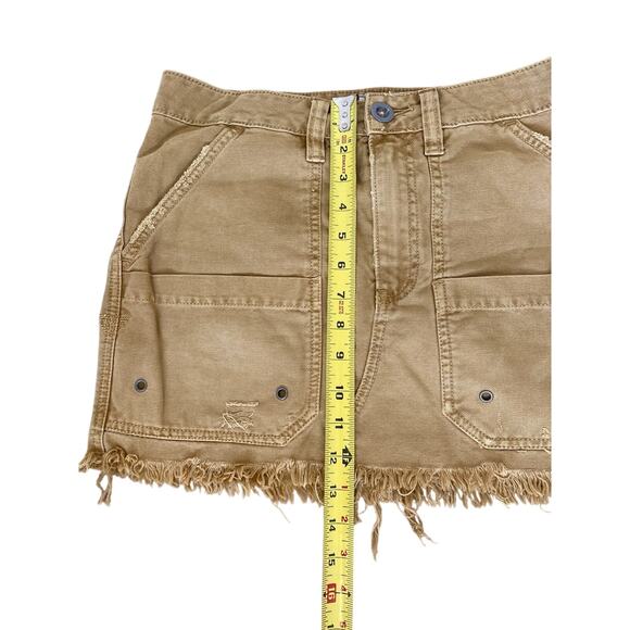 Free People Khaki Tan Cargo Denim Mini Skirt Sz 27 Y2K Grunge Distressed - Picture 9 of 10